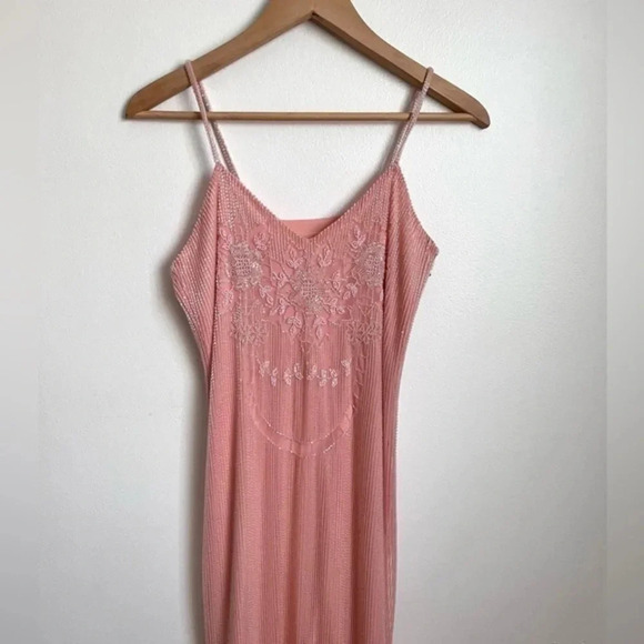Pink‎ A-Line Ruffle Hemline Midi Beaded Dress - Picture 13 of 14